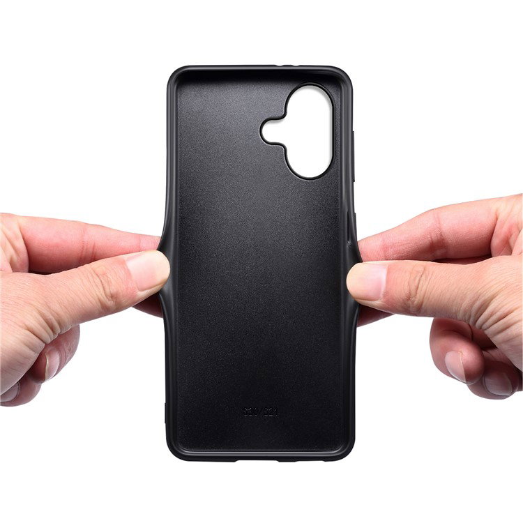 Forhøjede kanter på iPhone 16 cover omkring kameraet