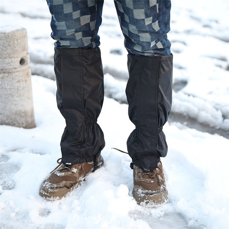 Gaiters set ovenfra