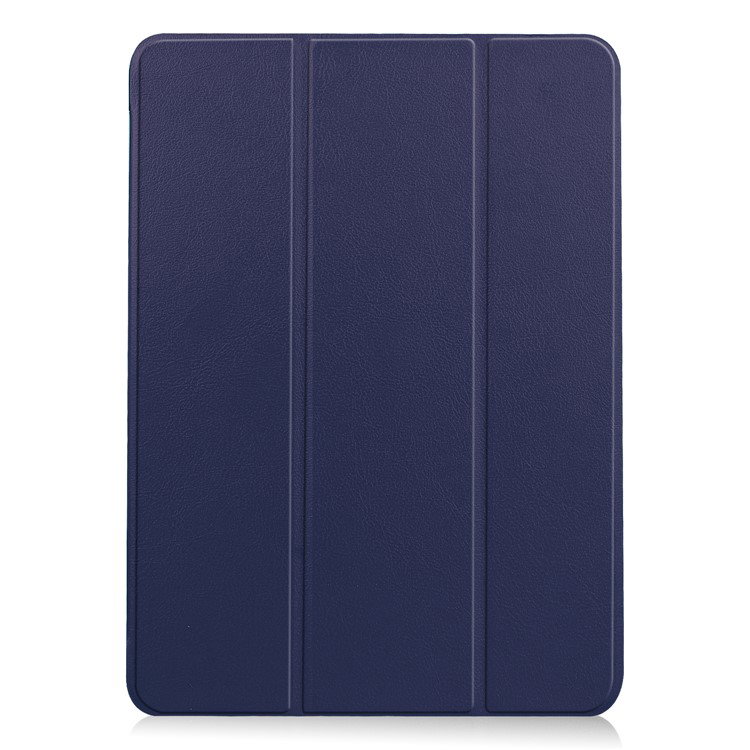 Blåt cover til iPad på arbejdsbordet