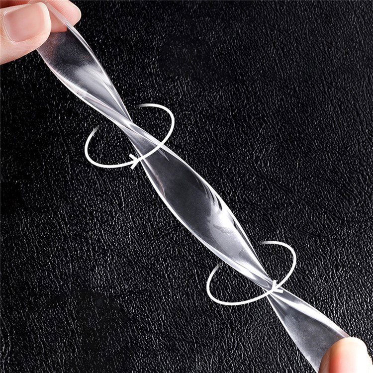 PVC strips på træoverflade