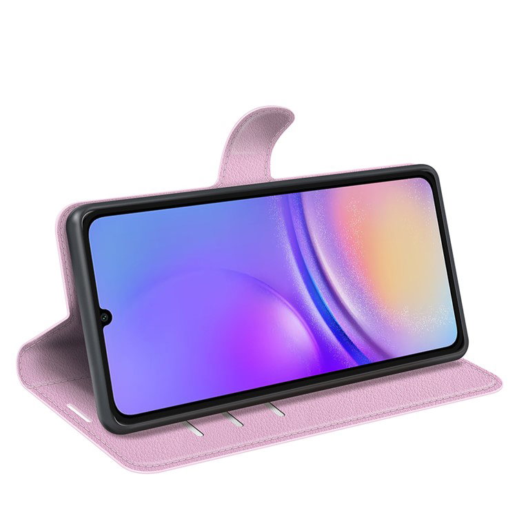 Indbygget stander på Samsung Galaxy A06 lædercover