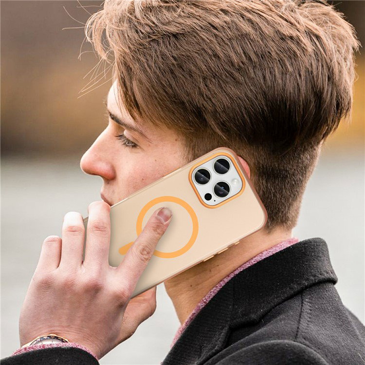 Hævede kanter på iPhone 16 Pro Max cover