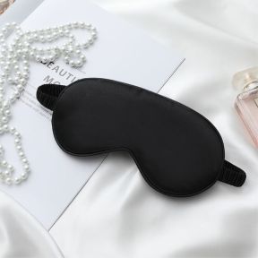 Sort Satin Sovemaske - Blokerer Lys for Bedre Søvn