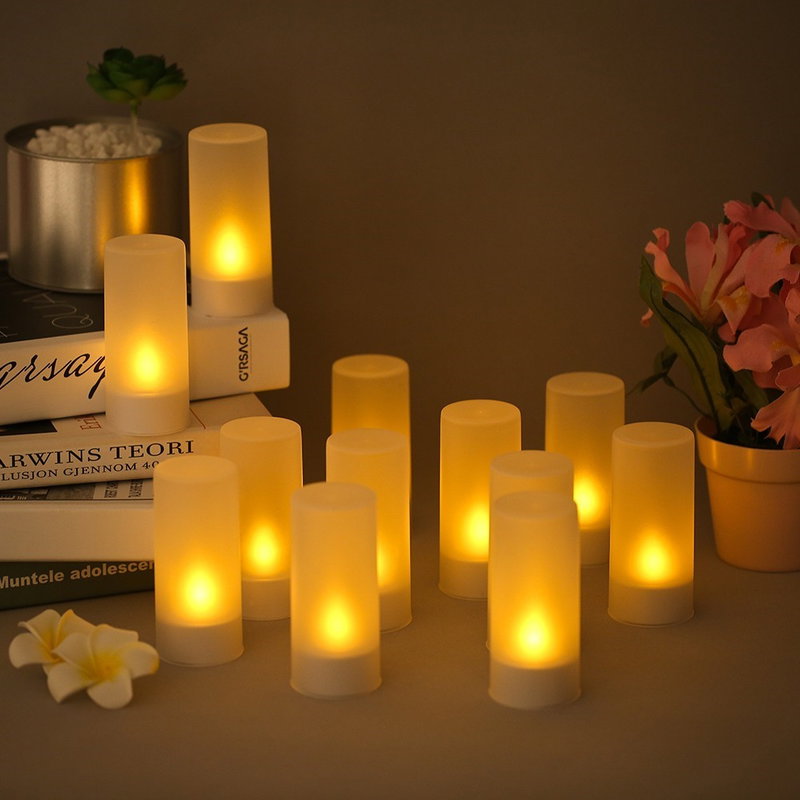 Genopladelige LED Fyrfadslys med Matterede Holdere – 12 stk.