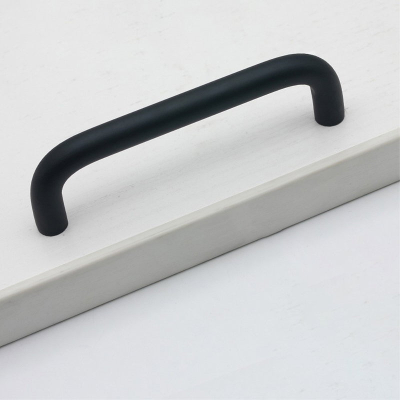 Sort Bøjlegreb / Møbelgreb i Metal-c/c 96 mm