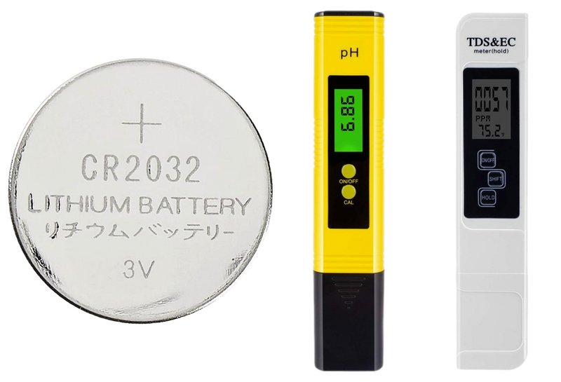 Pakke m. 1stk CR2032 Knapcelle Batteri & 1stk 4-i-1 Vandmålersæt / pH-værdi, TDS, EC & Temperatur