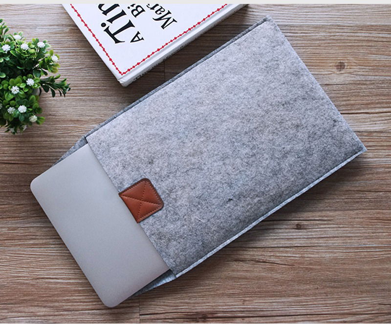 Wool computer Sleeve / Macbook Sleeve 13